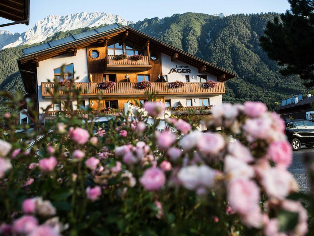Landhotel Jaeger Top Wildermieming Exterior foto